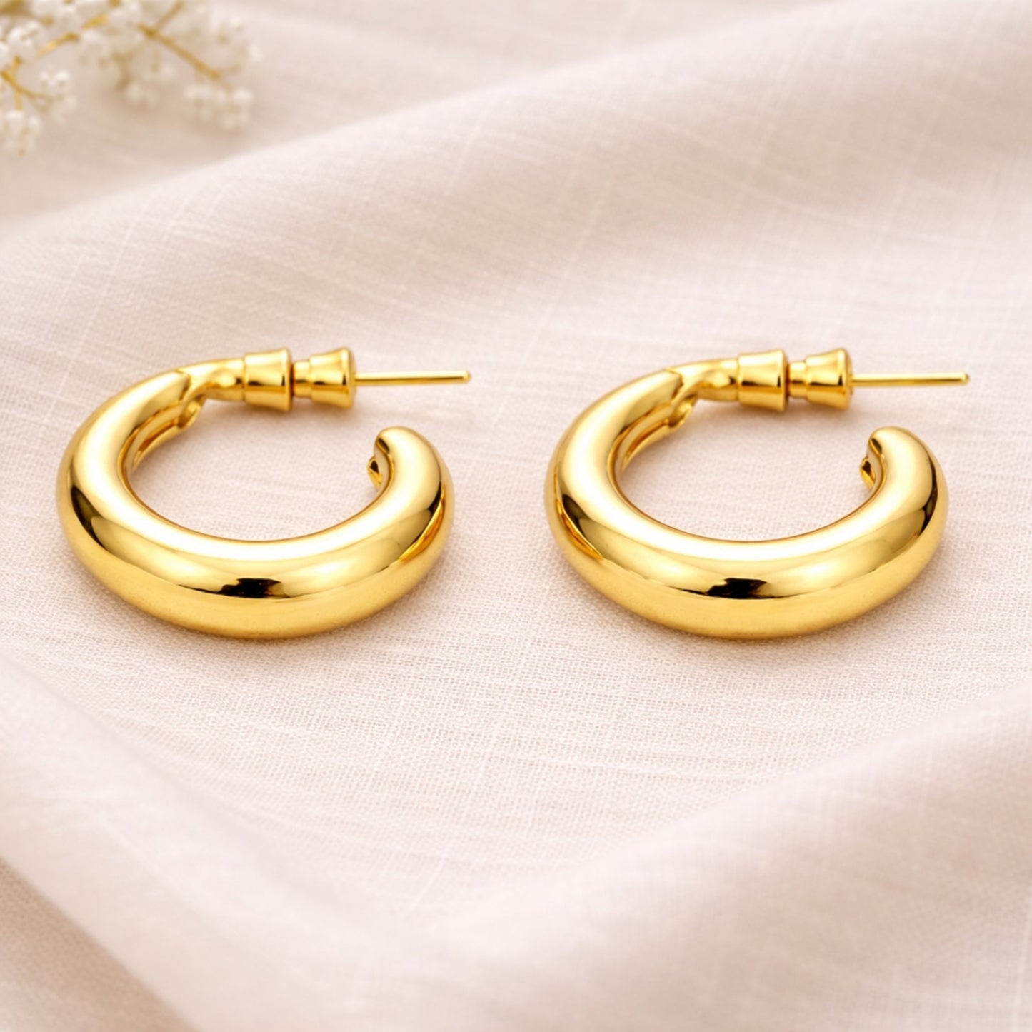 0.5" Gold Tone Chunky Tube Hoop Earrings – Minimalist Statement Jewelry