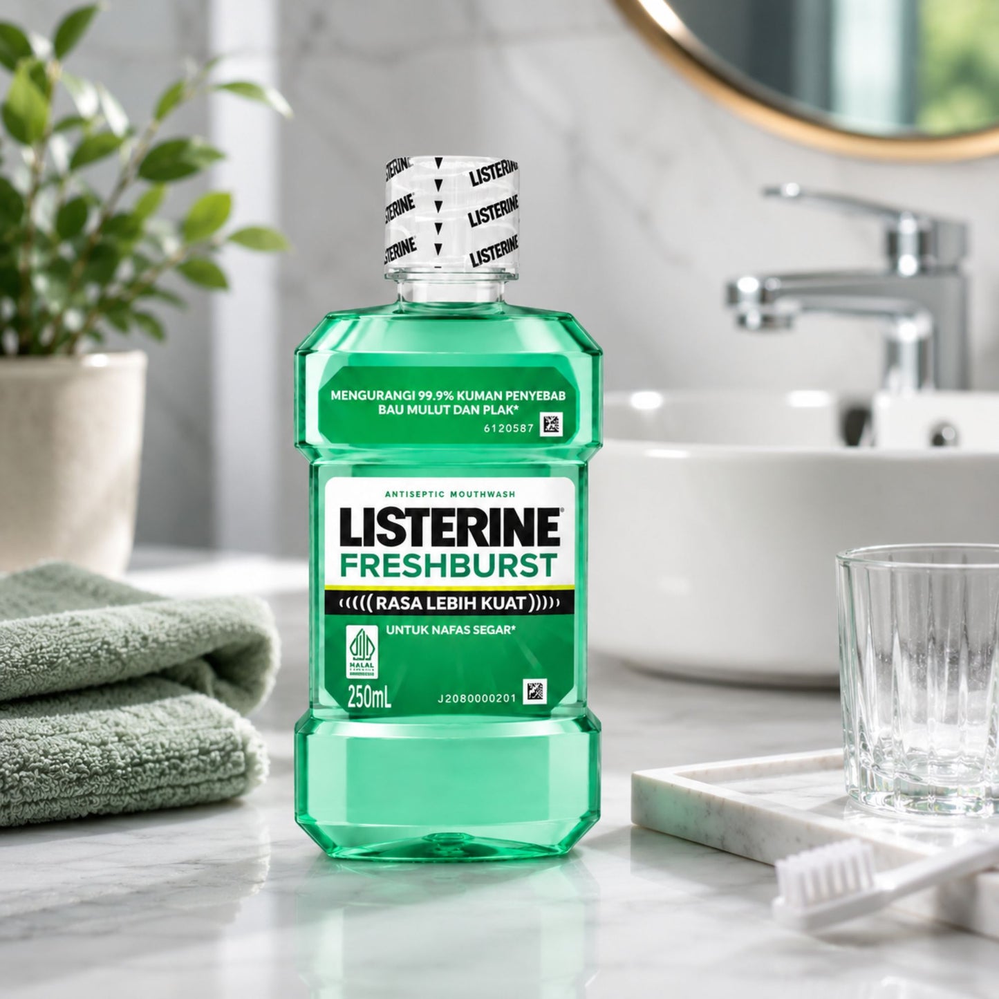 Listerine Freshburst 250ml Mouthwash for Clean Fresh Breath