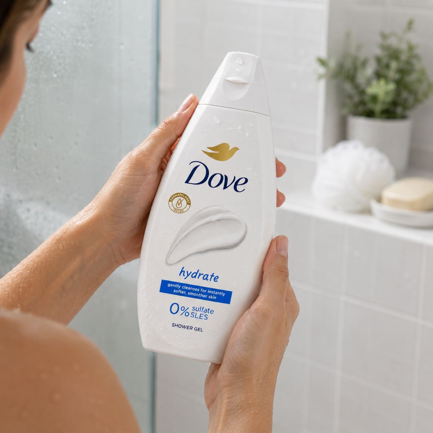 Dove Hydrate shower gel body wash with 0 percent sulfate SLES formula