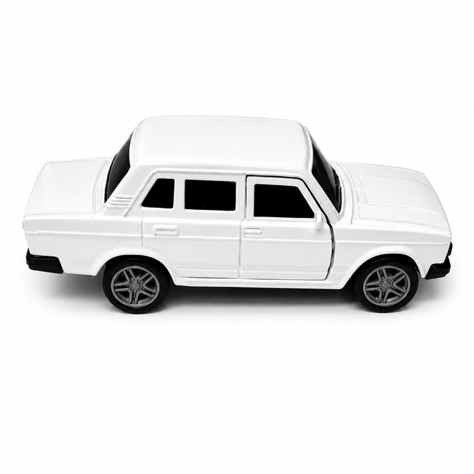 Premium Diecast Classic Sedan Toy Vehicle with Opening Doors