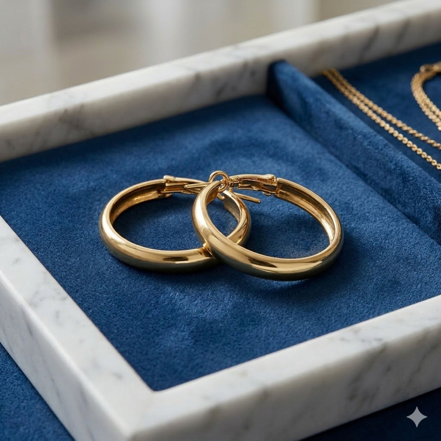 1" Gold Tone Chunky Polished Hoop Earrings – Classic Statement Jewelry