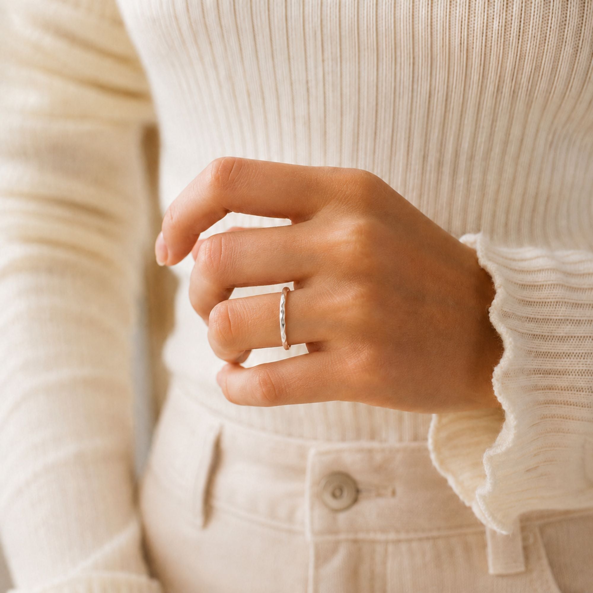 Size 7 Sterling Silver Fashion Band Ring for Women