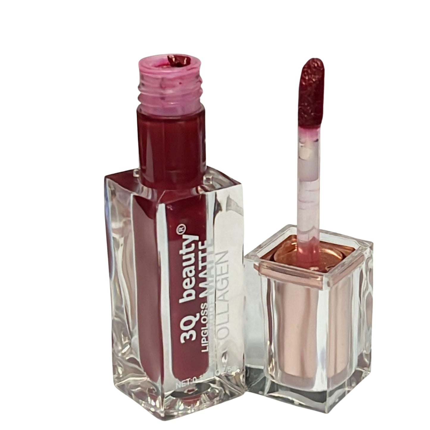 Lip gloss with applicator and '3Q beauty' branding on a white background