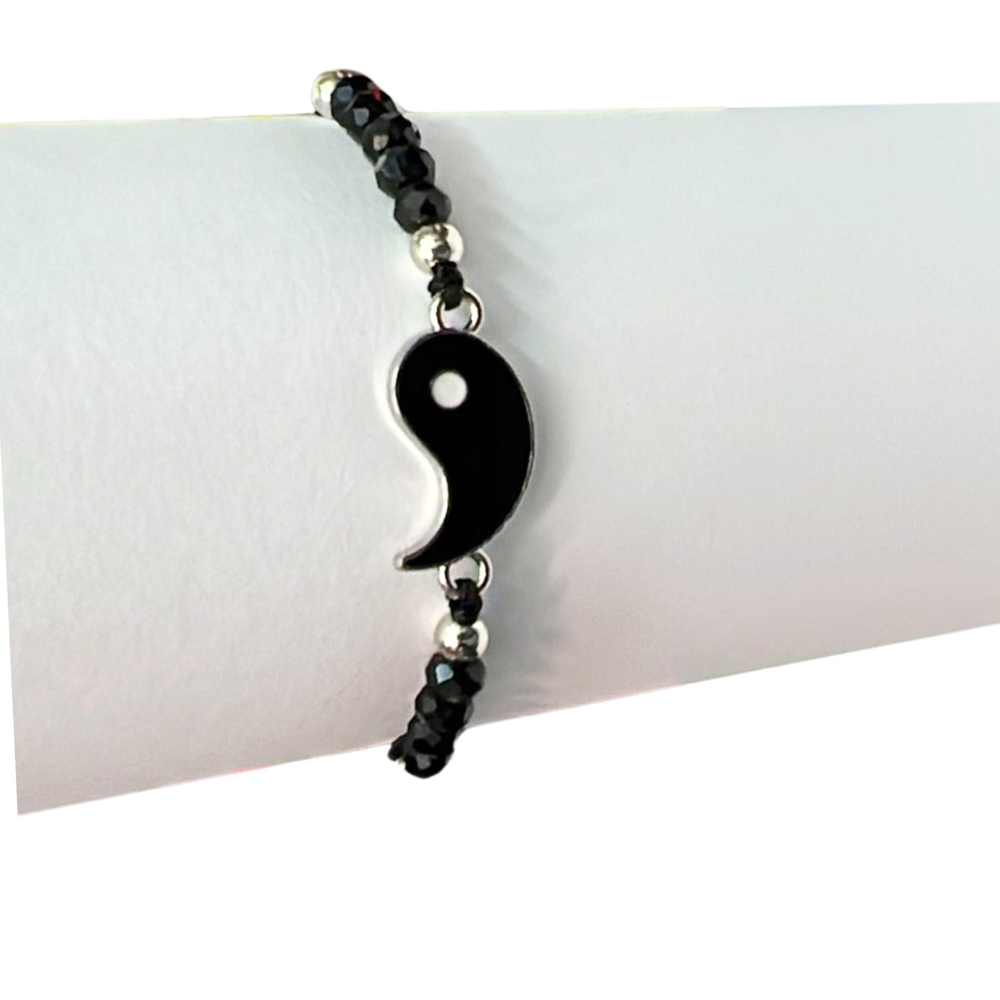 Black & Red Adjustable Beaded Fish Eye Wristbands