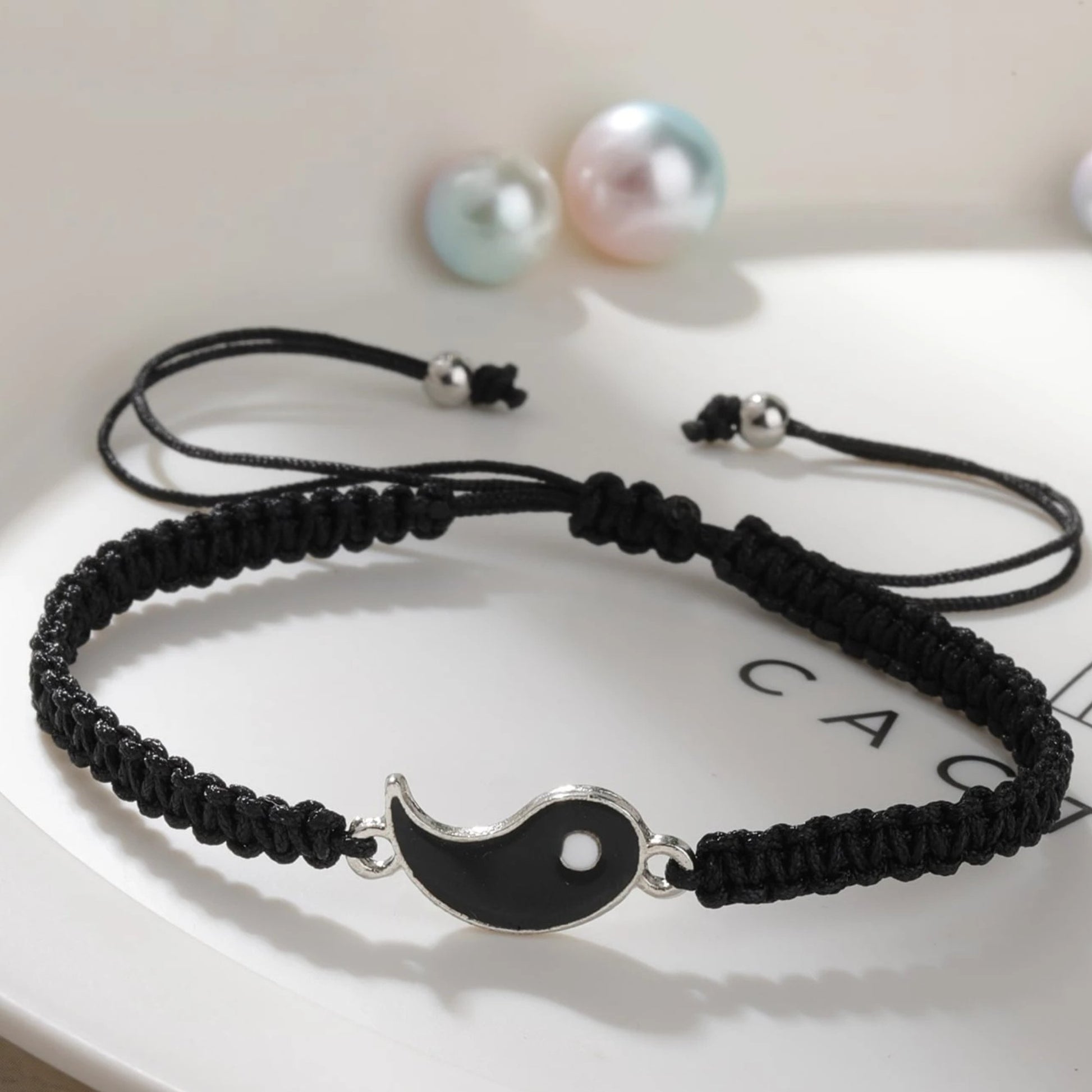 Black & White Adjustable Braided Fish Eye Design Wristband