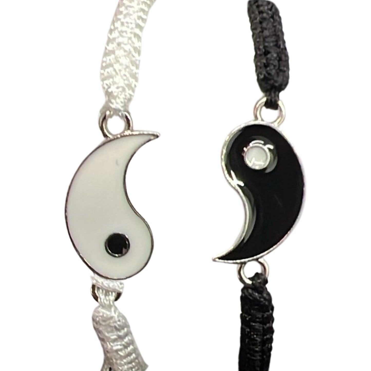 Black & White Adjustable Braided Fish Eye Design Wristband