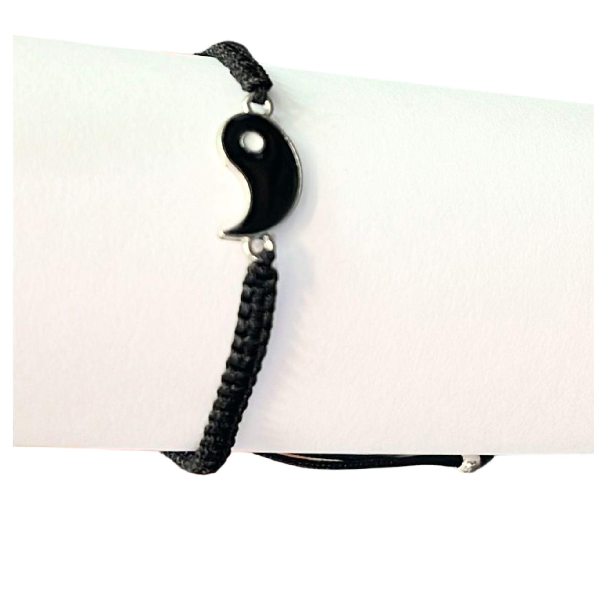 Black & White Adjustable Braided Fish Eye Design Wristband