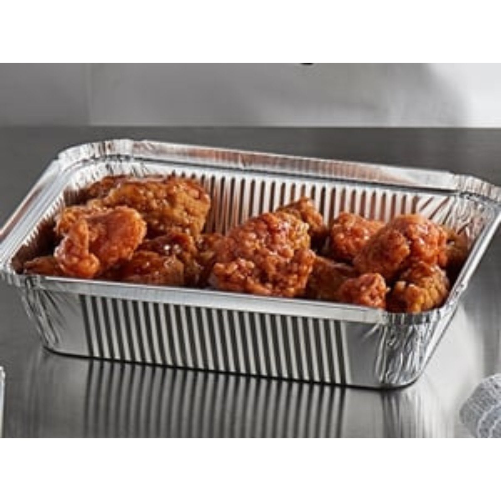 Disposable Aluminum 2.25Lb Oblong Pan 8.25" x 5.75": 4 Pack Oblong Pans Aluminum Baking lifestyle use image