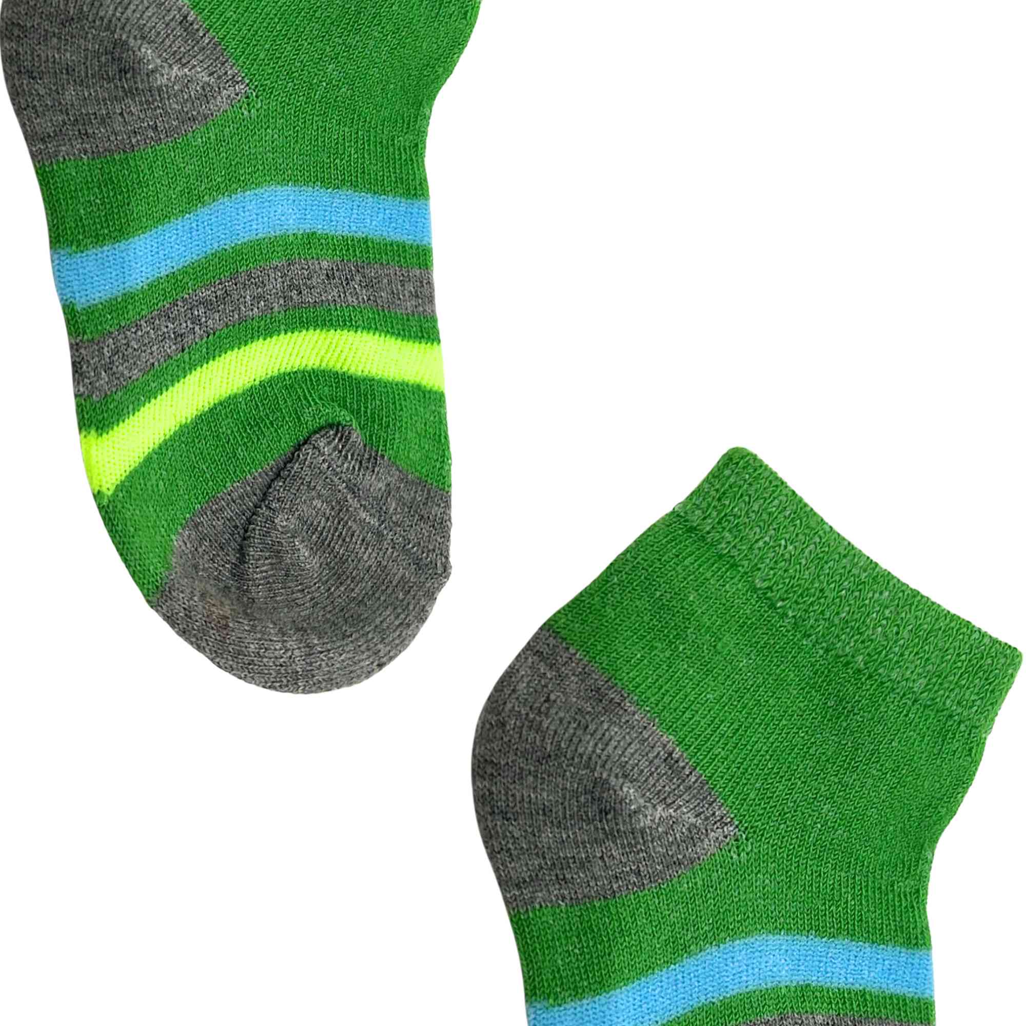 Kids Soft & Stretchy Comfortable Fit Dotted Green Ankle Socks: 1 Pair Kids Socks product detail image