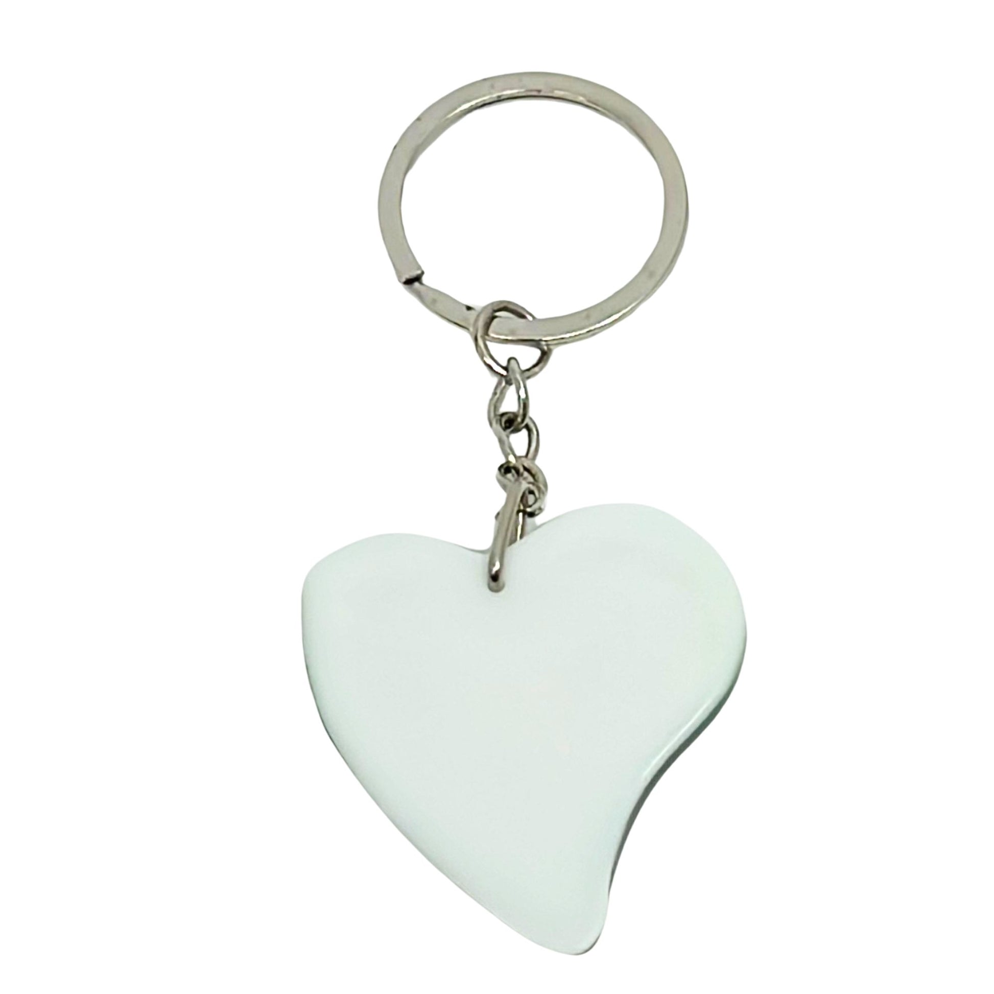 Heart Shape Keychain – Glowing at Night, Colors May Vary