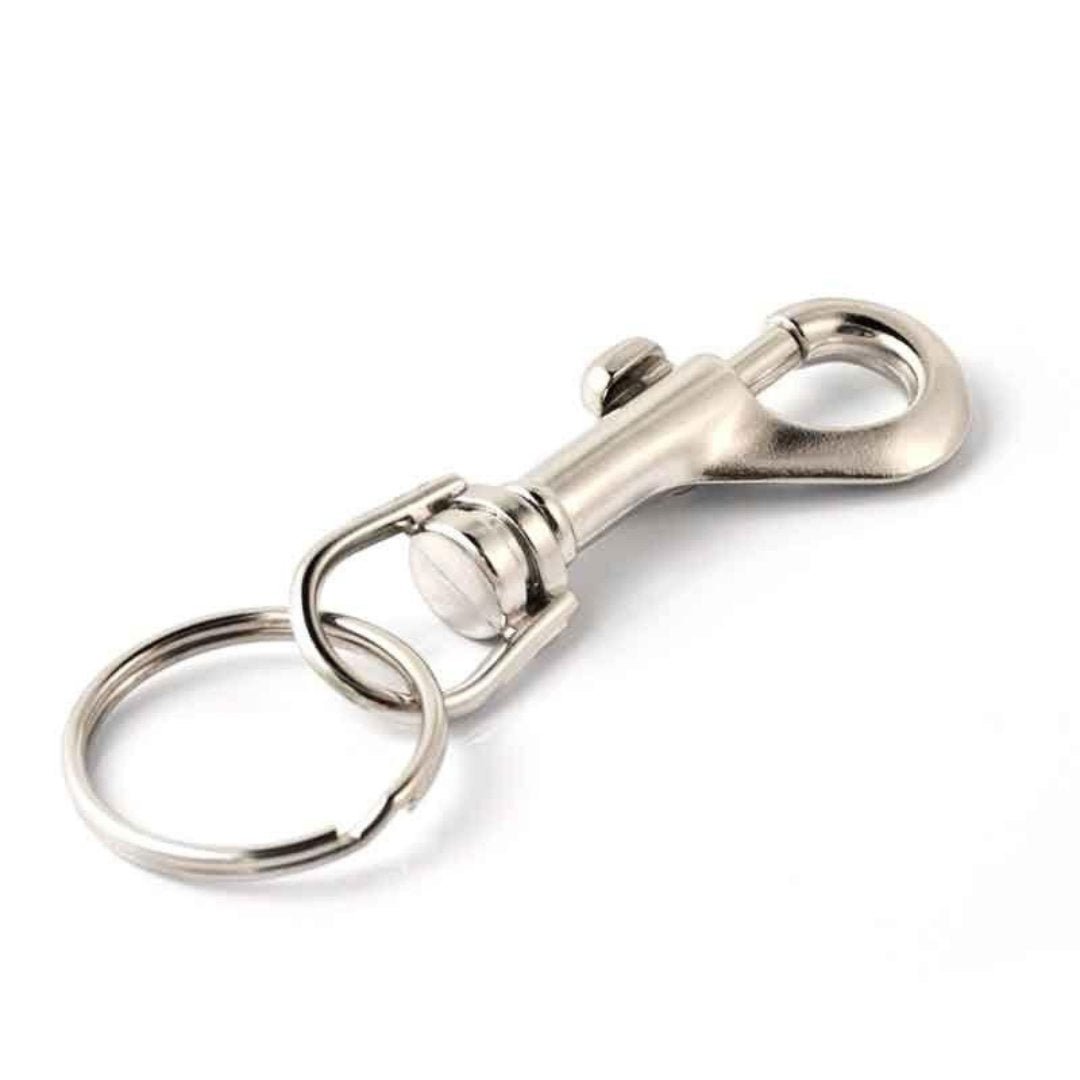 Metal Snap Hook with Key Ring – Silver Keychain Accessory Keychain Novelty & Souvenir Catalog lifestyle use image